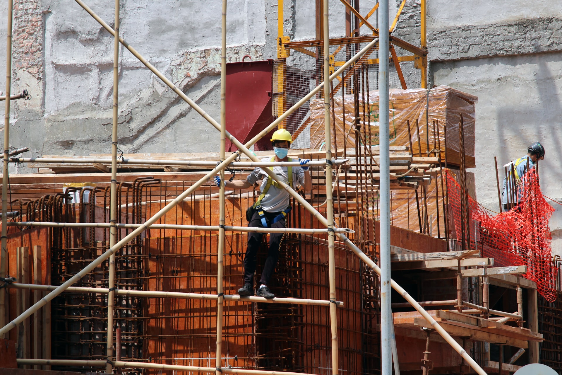 Cierre de obras en la Ciudad complica al mercado de la construcción