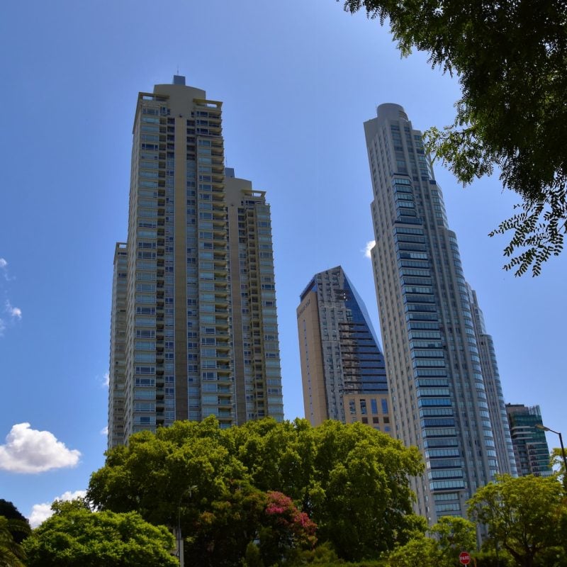 cuanto sale un departamentos de cuatro ambientes, departamentos grandes en CABA